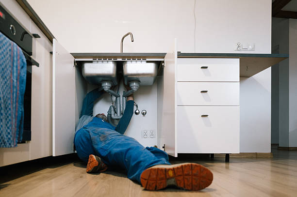 Professional Leak Detection technician working in Robersonville, NC